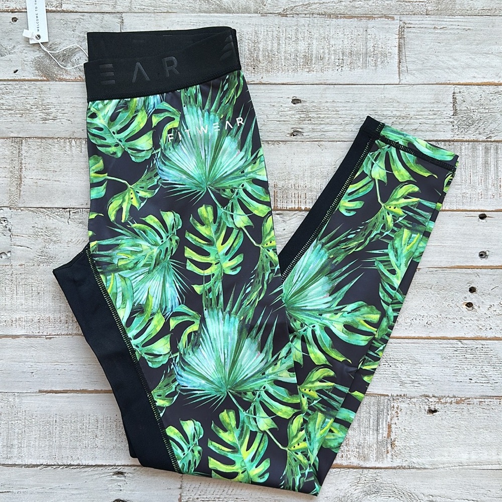 FITWEAR New Zealand Full Print Legging Forest Floral NWT